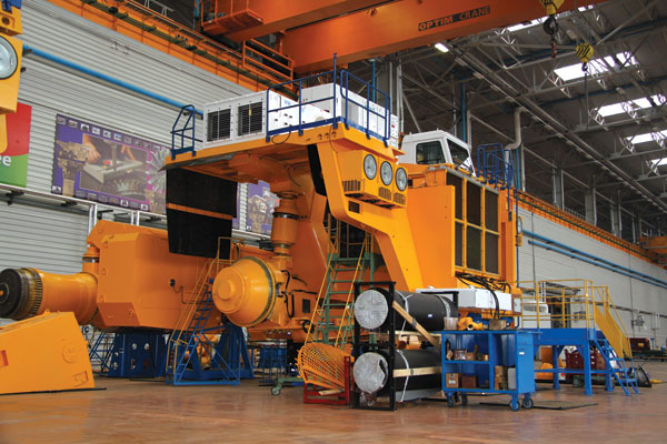 6-The-new-workshop-where-the-BelAZ-75710-will-be-produced-2